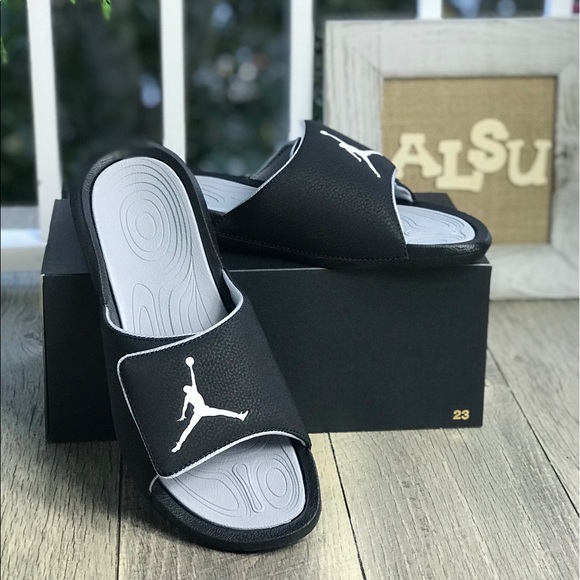 jordan hydro 6 black